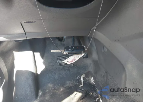 2021 Ford Transit Connect Xl z USA, uszkodzony, nr VIN NM0LS7E2XM1501050